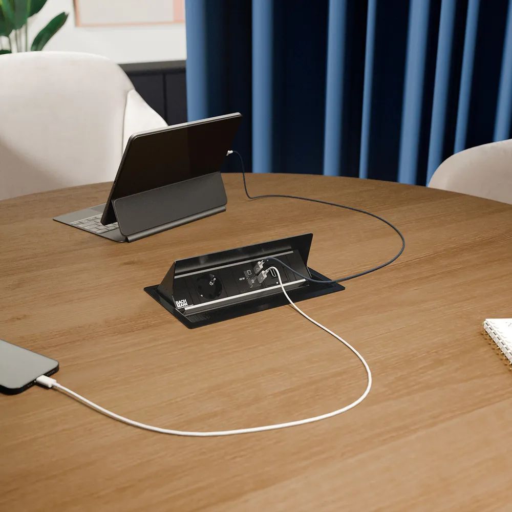 BACHMANN CONI 1xCEE7/3, 1xUSB C/C 45W 1xCM L=0,2m