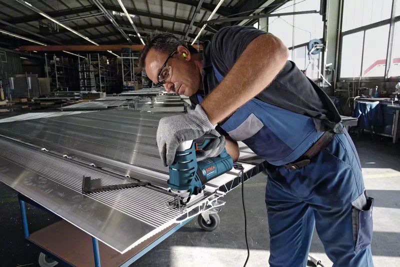 Bosch Professional GST 25 M + Koffer