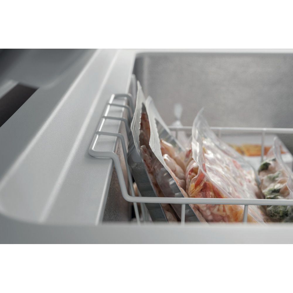 Whirlpool WHE22333 4
