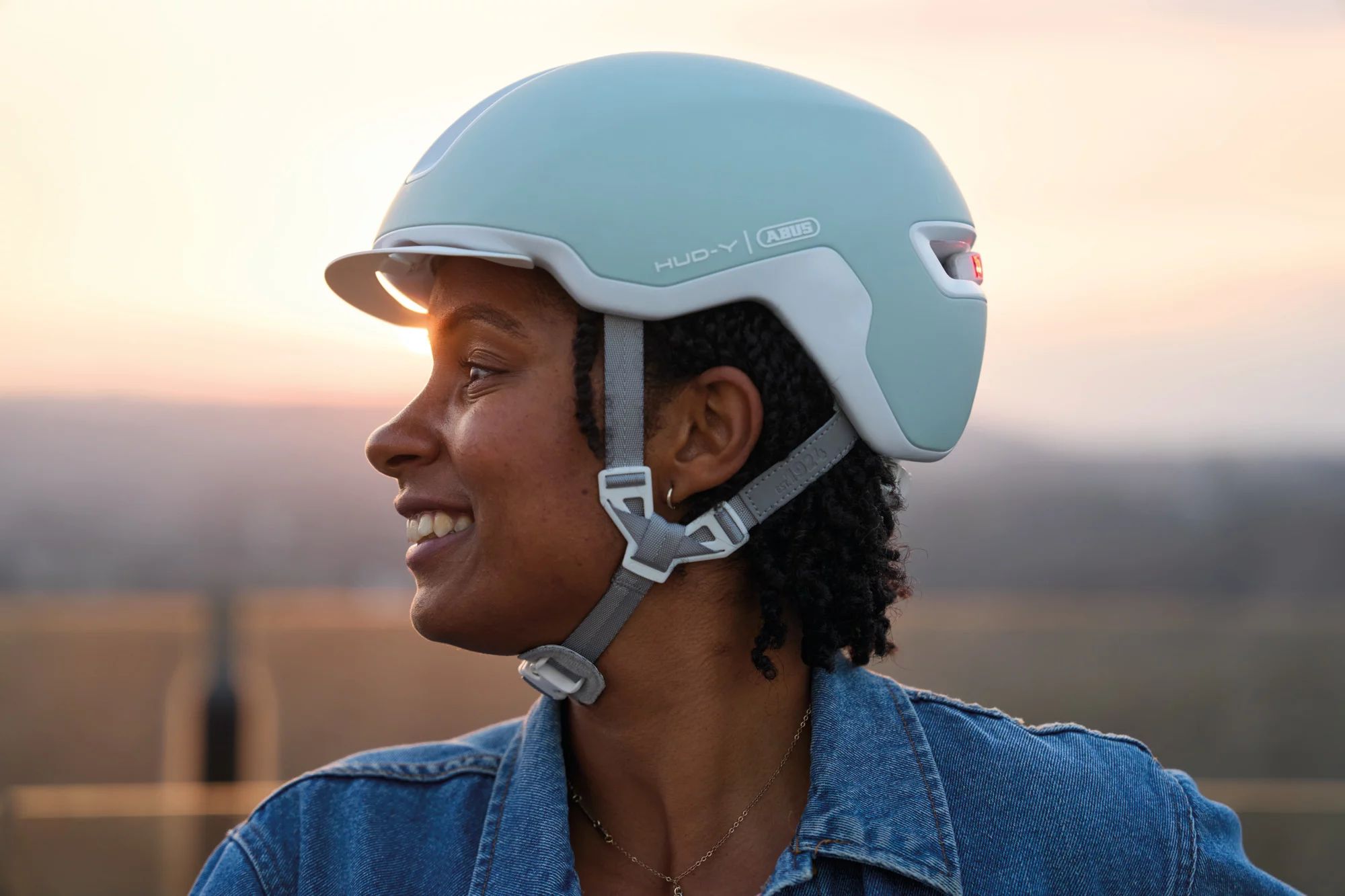 ABUS HUD-Y pure mint S
