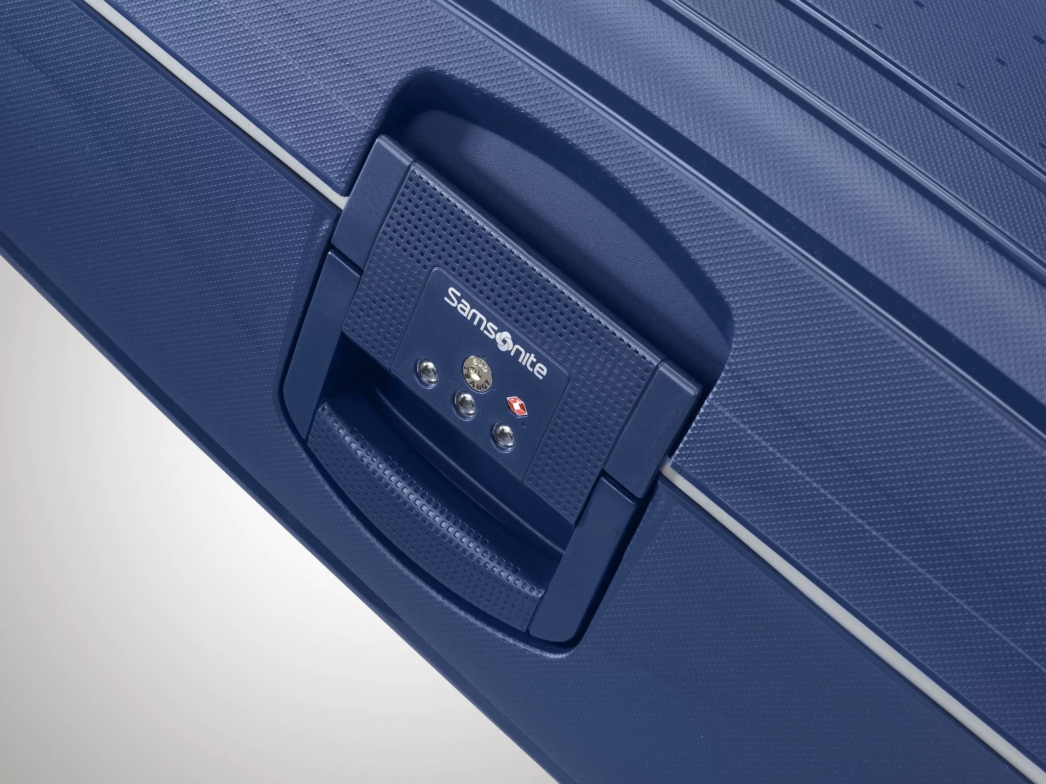 Samsonite S'Cure Spinner 69cm DARK BLUE Open-Box