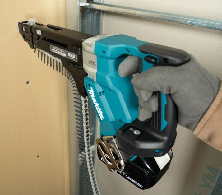 Makita DFR551RTJ