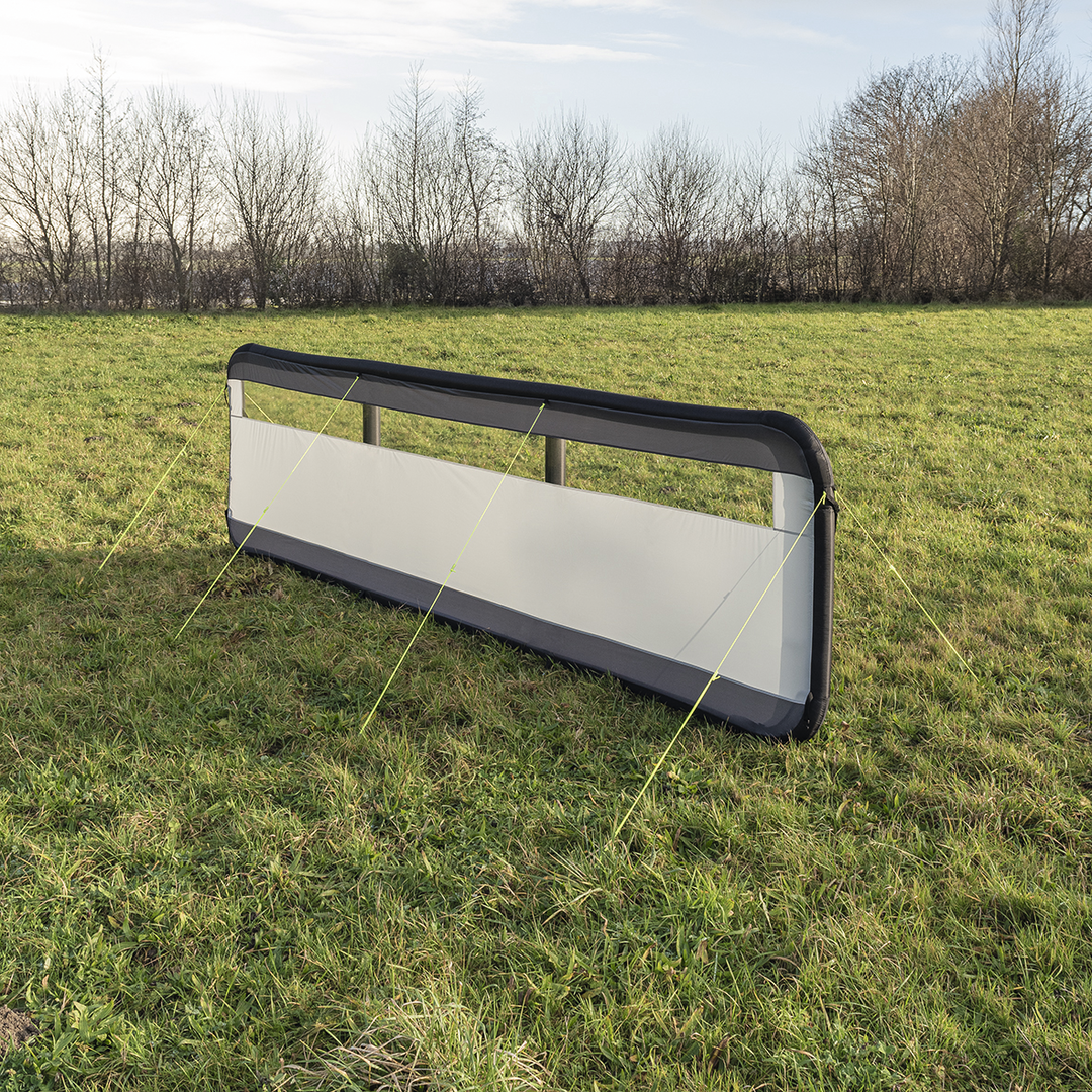 PAT Windschutz aufblasbar 480x140 cm