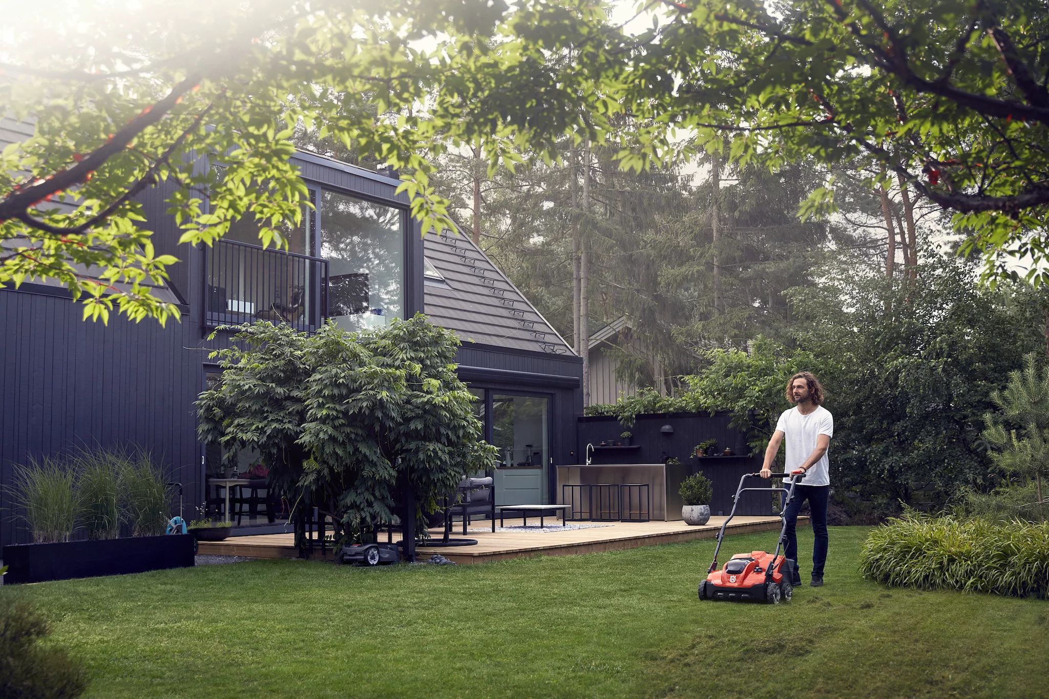 Husqvarna S 138i mit Akku und Ladegerät