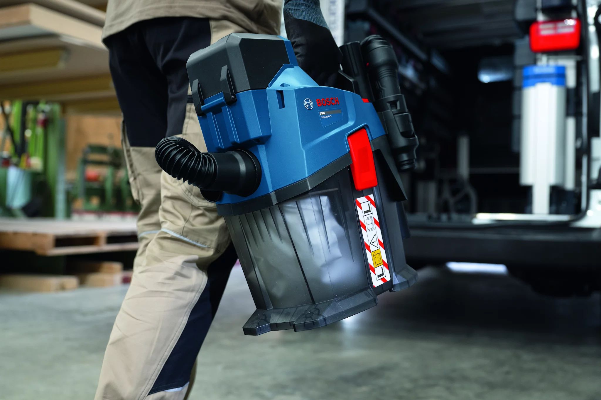 Bosch GAS18V-6LS Akku-Staubsauger inkl. Zubehör