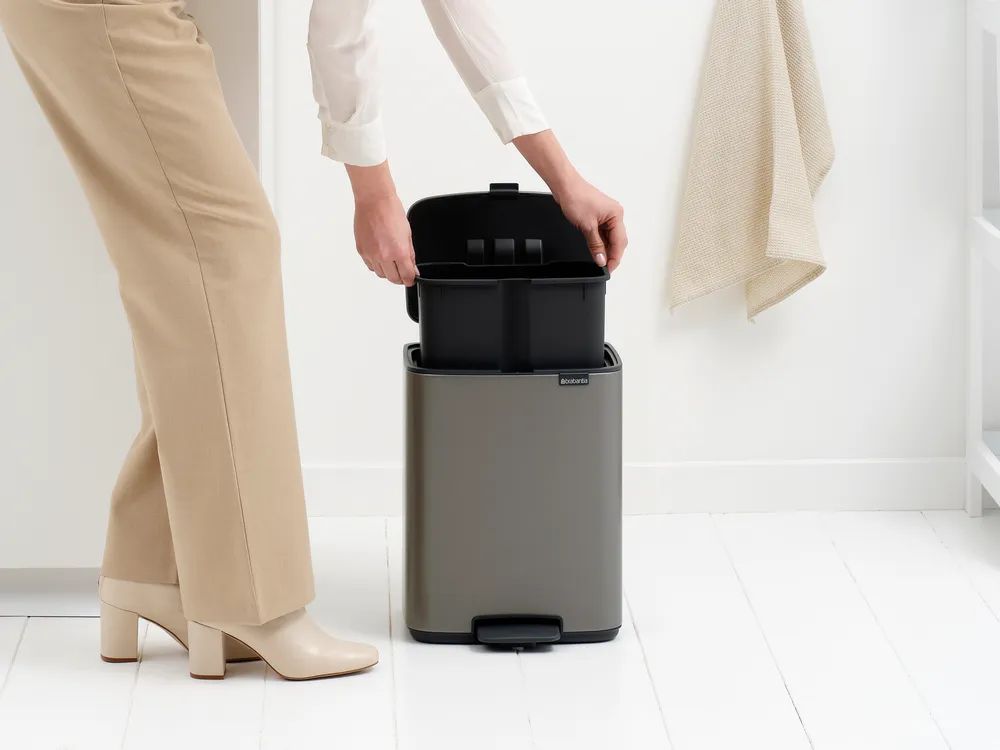 Brabantia Bo Treteimer, 12L - Platinum
