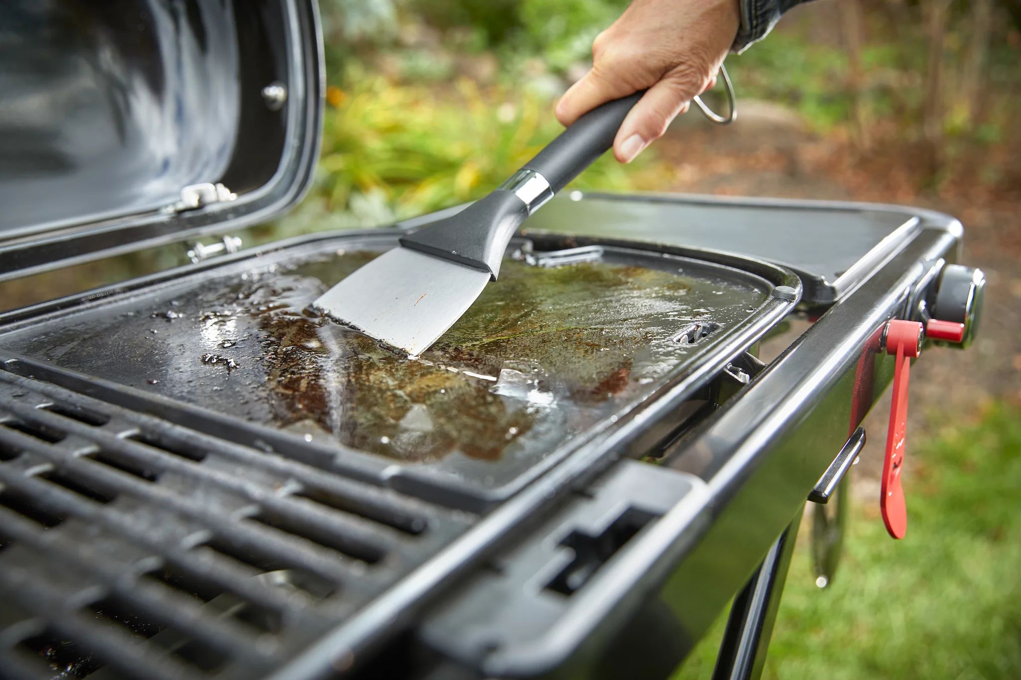 Weber Traveler (2026)