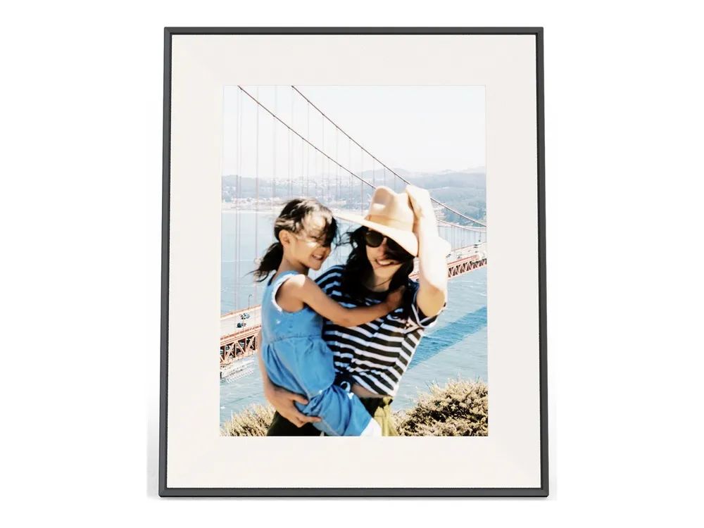 Aura Frames s Aspen - Digitaler Fotorahmen
