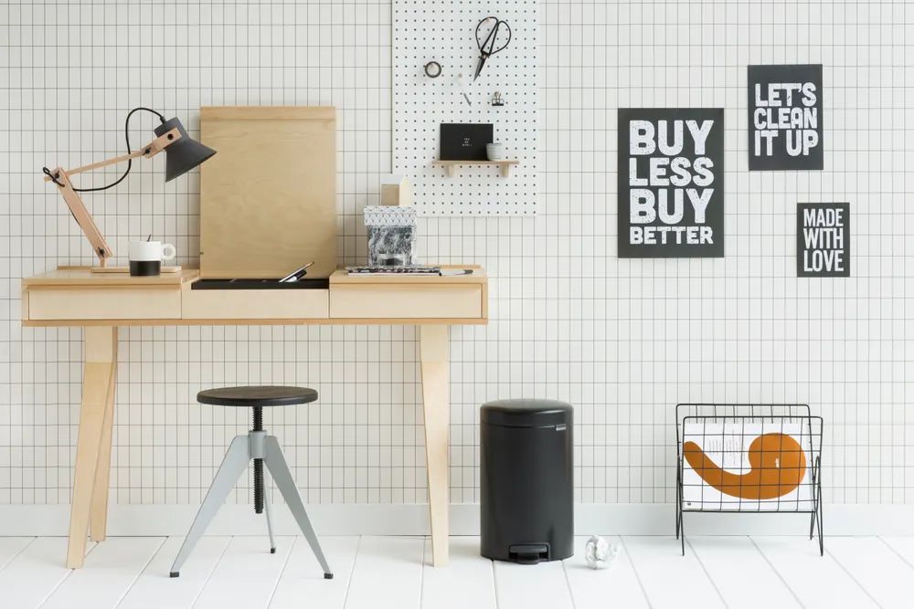 Brabantia NewIcon Treteimer, 12l, Matt Black