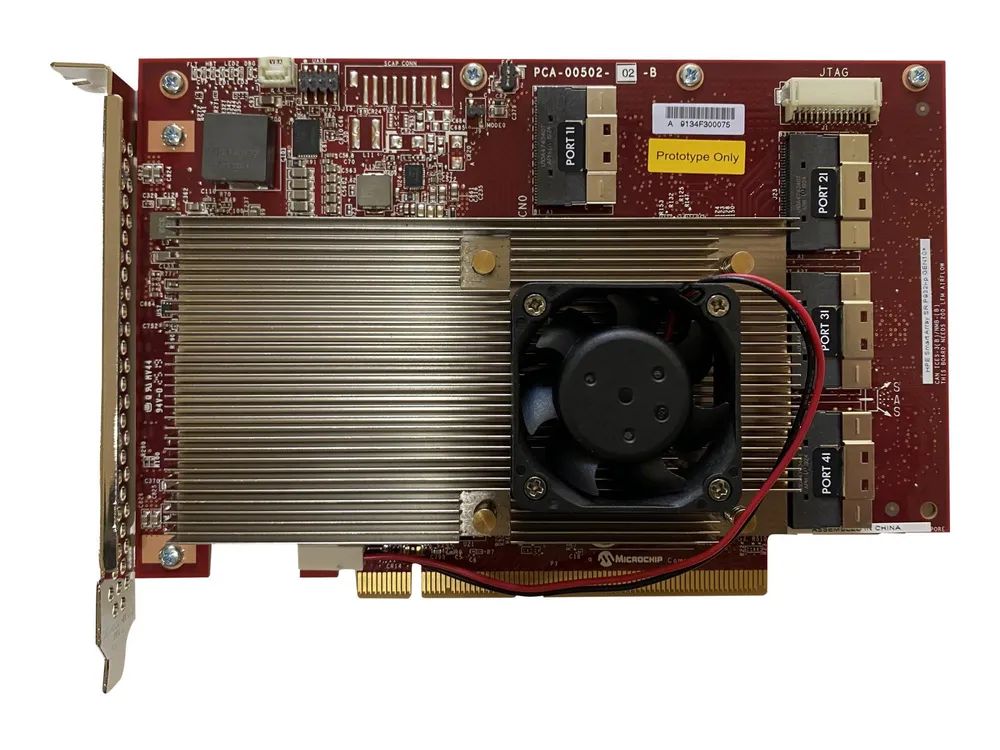 HPE MegaRAID 216i-p - Speicher-Controller - 16 Sender/Kanal - SATA 6Gb/s / SAS 12Gb/s / PCIe 4.0 (NVMe)