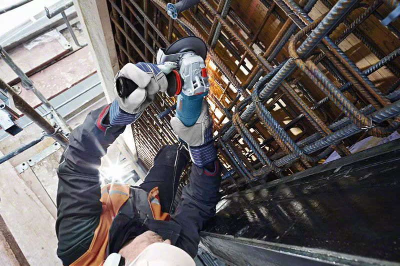 Bosch Professional GWS 15-125 CIEPX
