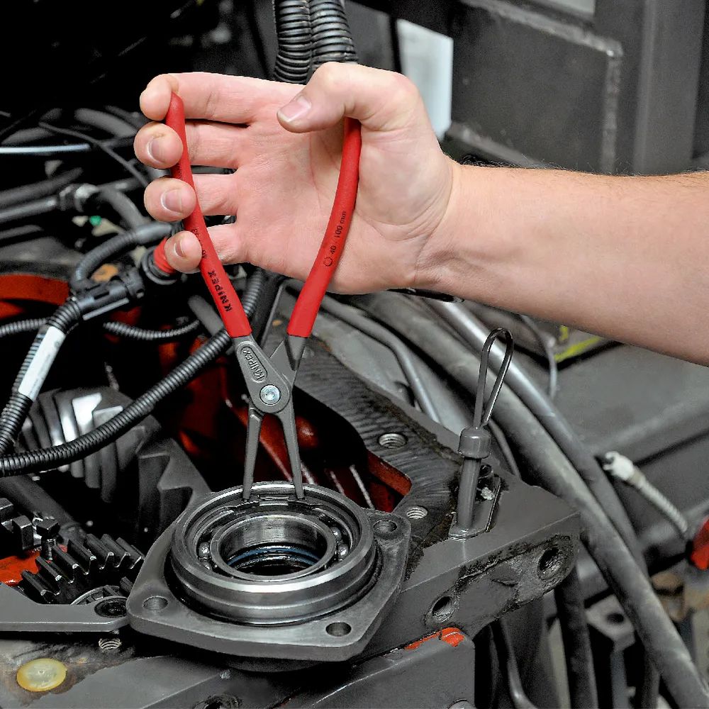 KNIPEX Präzisions-Sicherungsringzange für Innenringe in Bohrungen mit rutschhemmendem Kunststoff überzogen grau atramentiert 225 mm