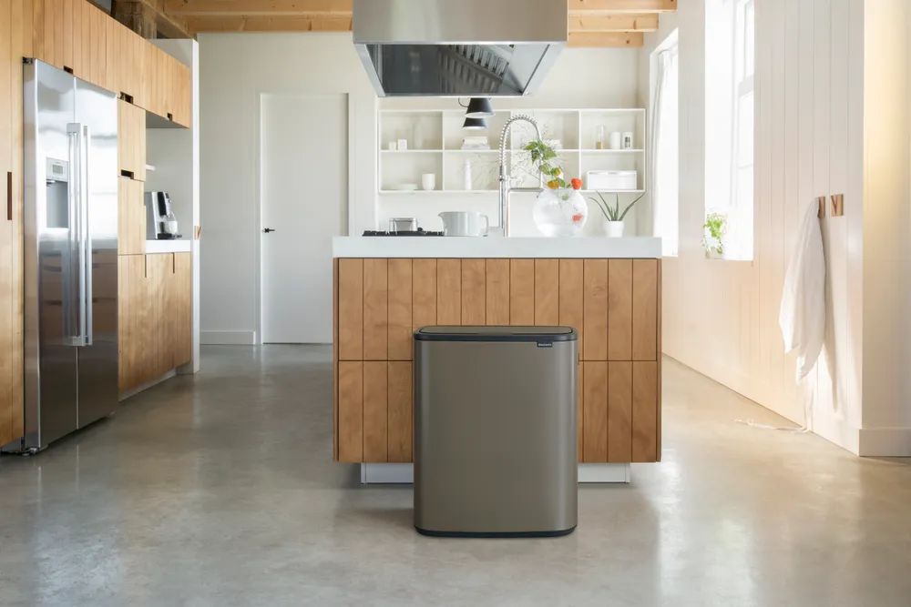 Brabantia Bo Touch Bin, 60L - Platinum