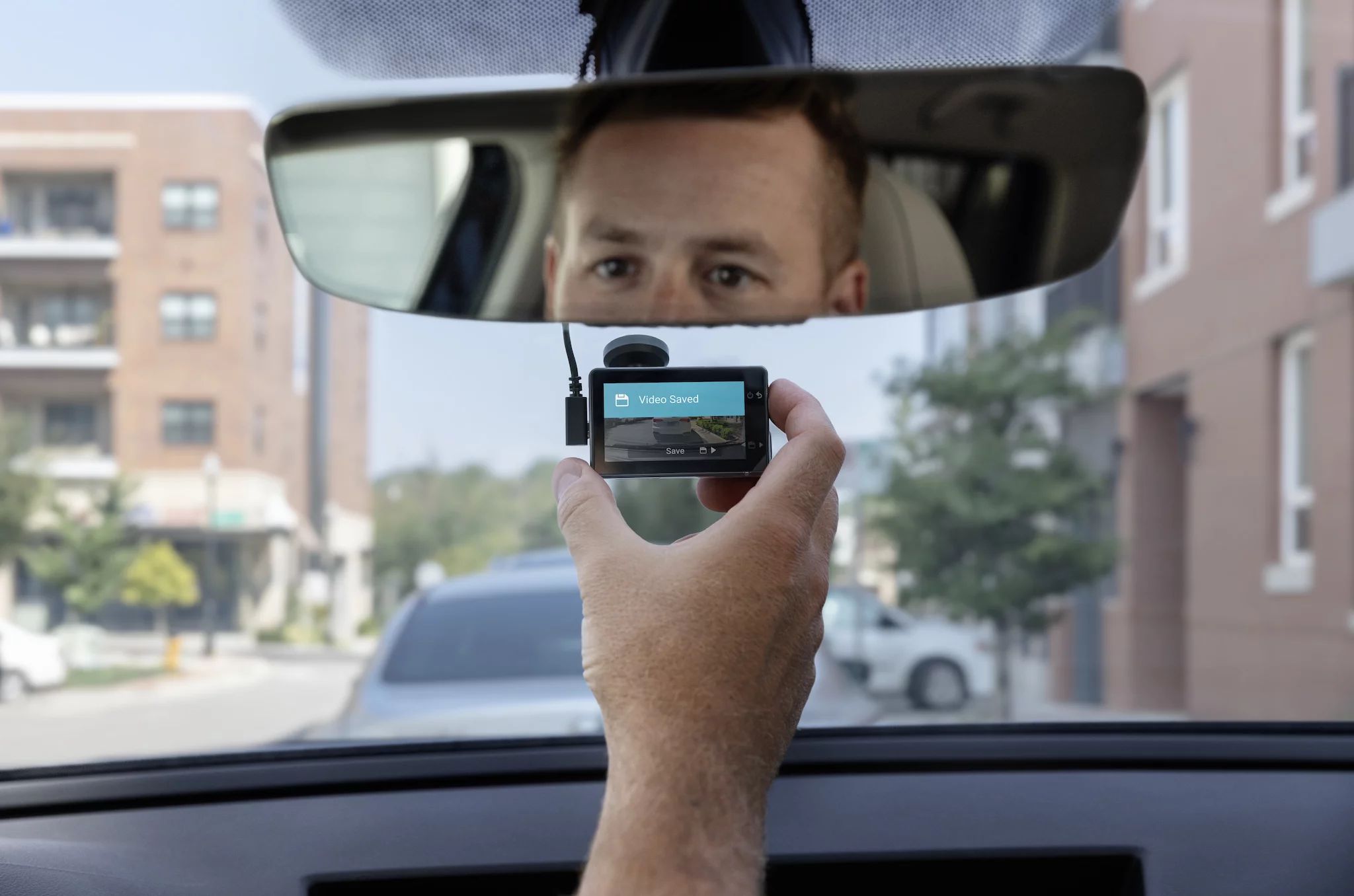 Garmin Dash Cam™ X210