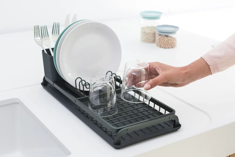 Brabantia SinkSide Kompaktes Abtropfgestell - Black