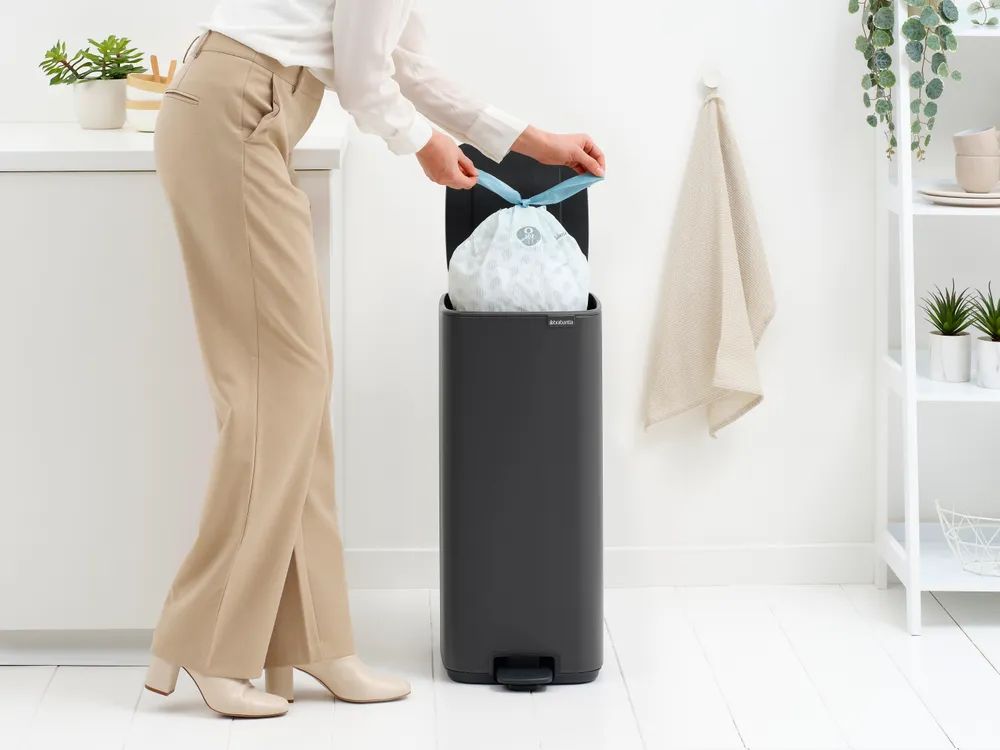Brabantia Bo Treteimer, 30L - Mineral Infinite Grey