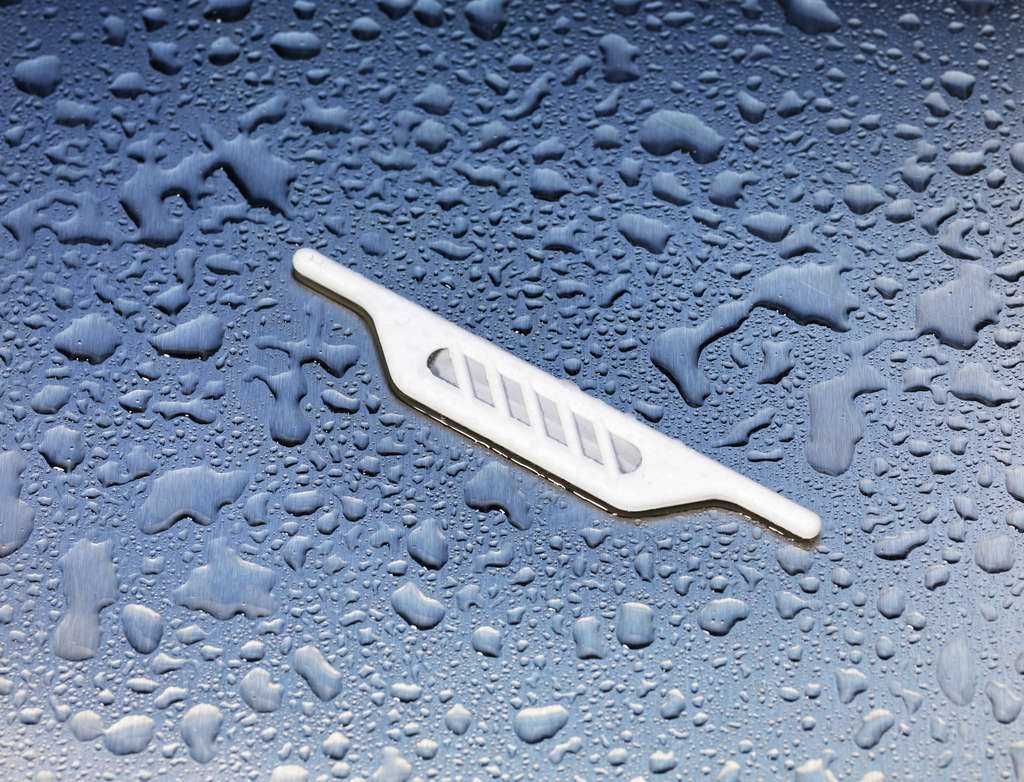 Boneco A7017 Ionic Silver Stick