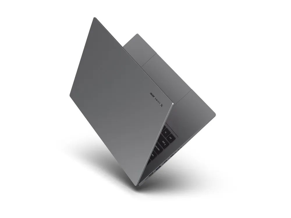 Acer Swift X 14 AI SFX14-61G - 180°-Scharnierdesign - AMD Ryzen AI 9 365 / 2 GHz - Win 11 Home - GeForce RTX 5070 - 32 GB RAM - 1.024 TB SSD NVMe, QLC x 2 - 36.8 cm (14.5")