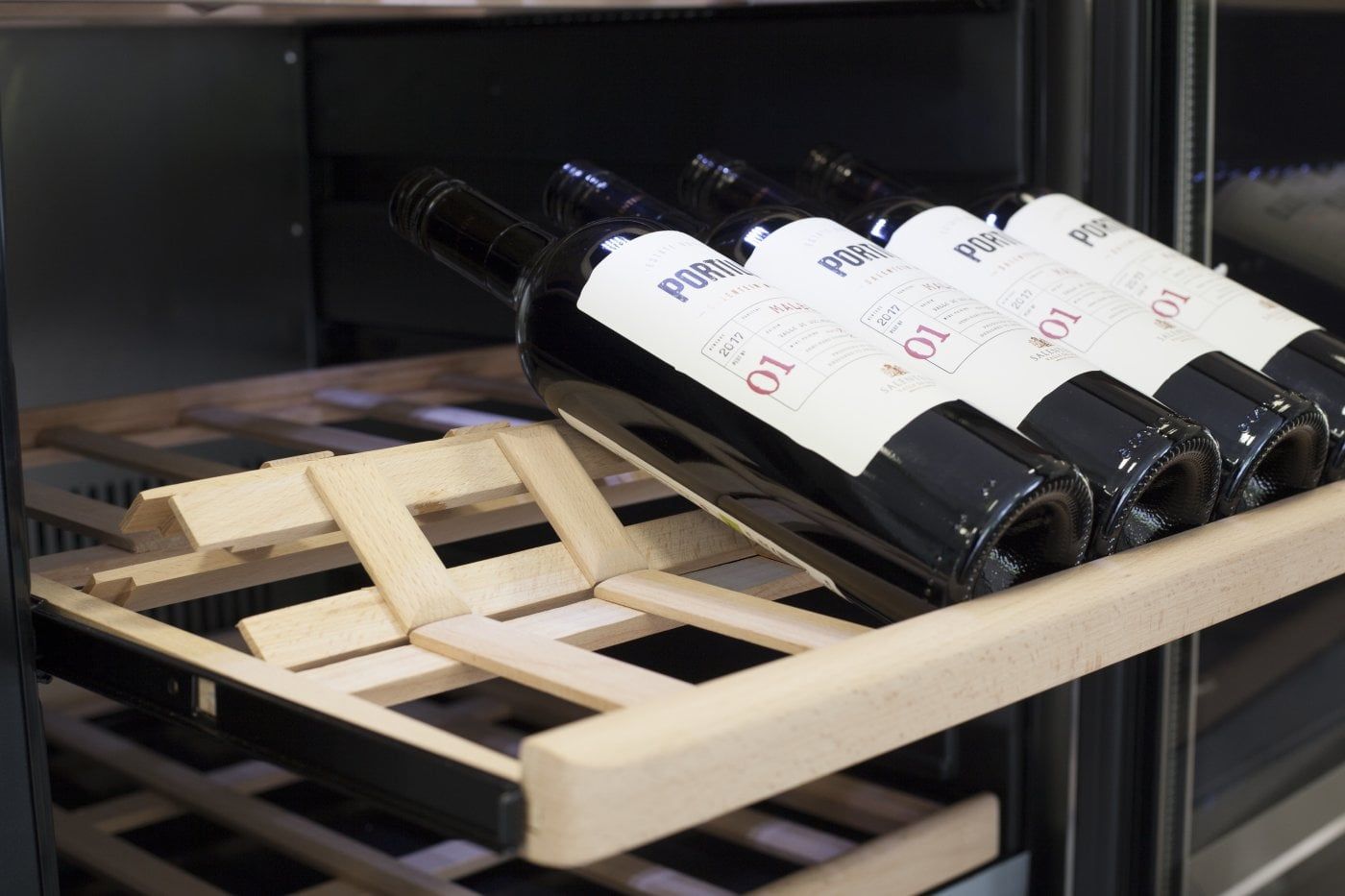 Caso WineChef Pro 180