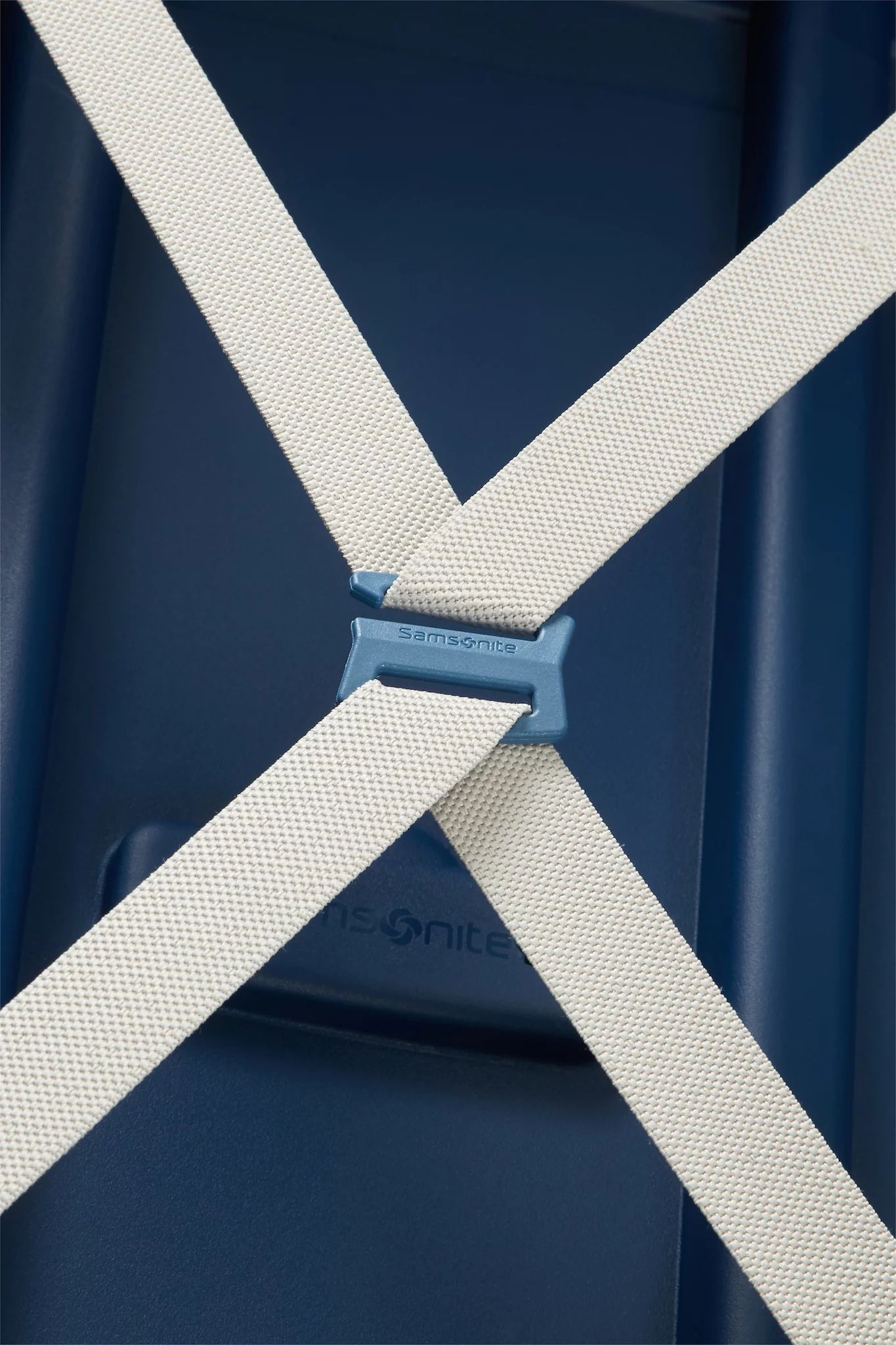 Samsonite S'Cure Spinner 69cm DARK BLUE Open-Box
