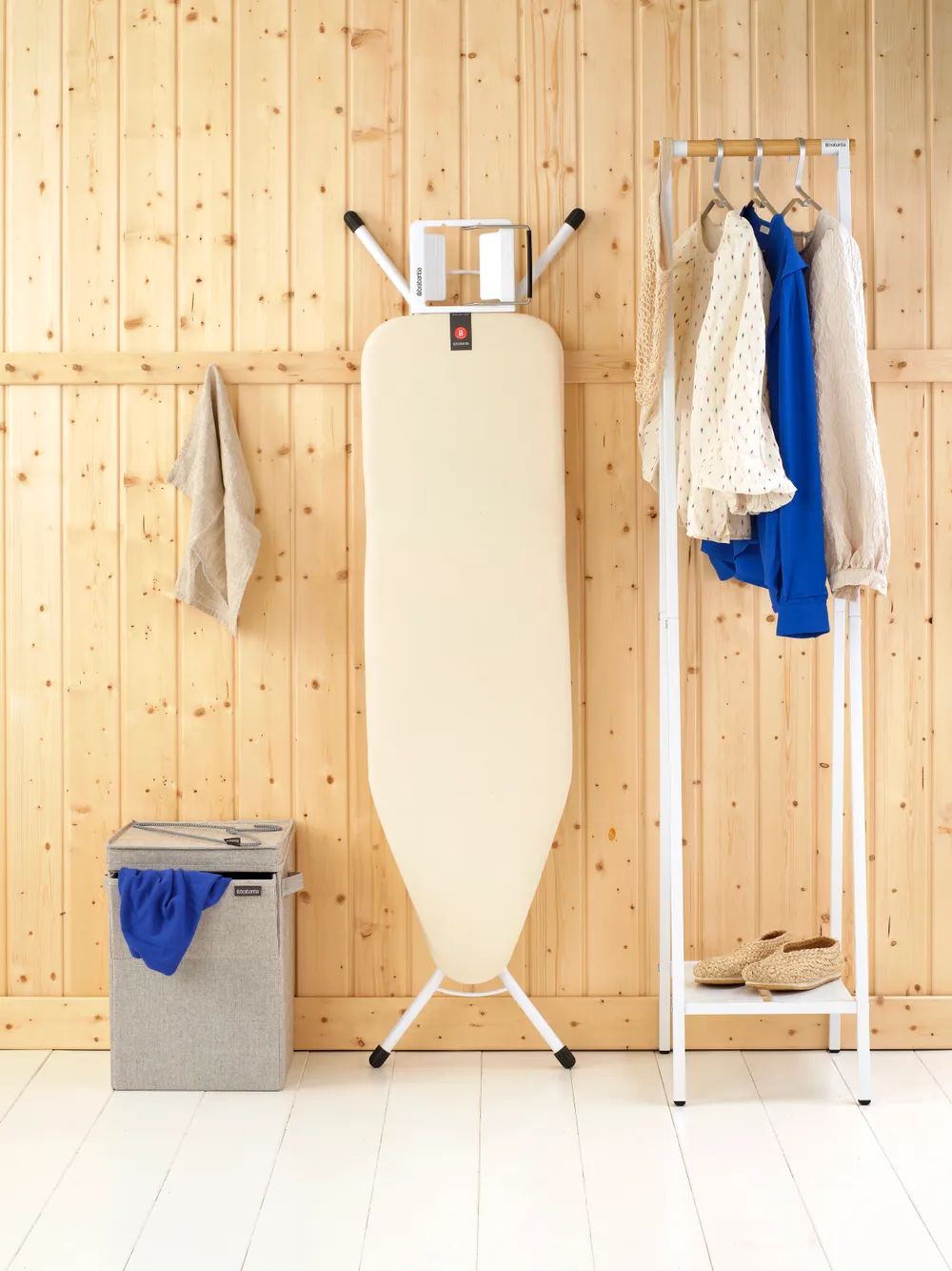 Brabantia Bügeltisch B, 124x38cm, Dst-Mulde - Ecru