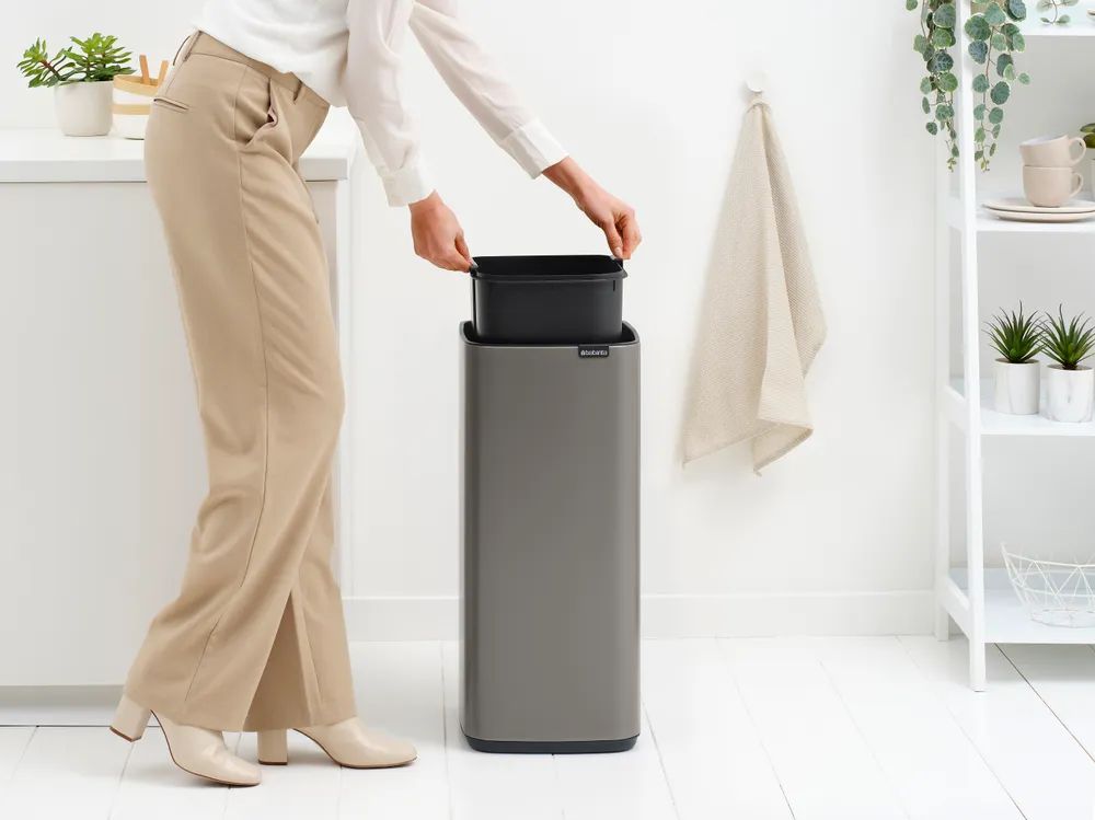 Brabantia Bo Touch Bin, 30L - Platinum