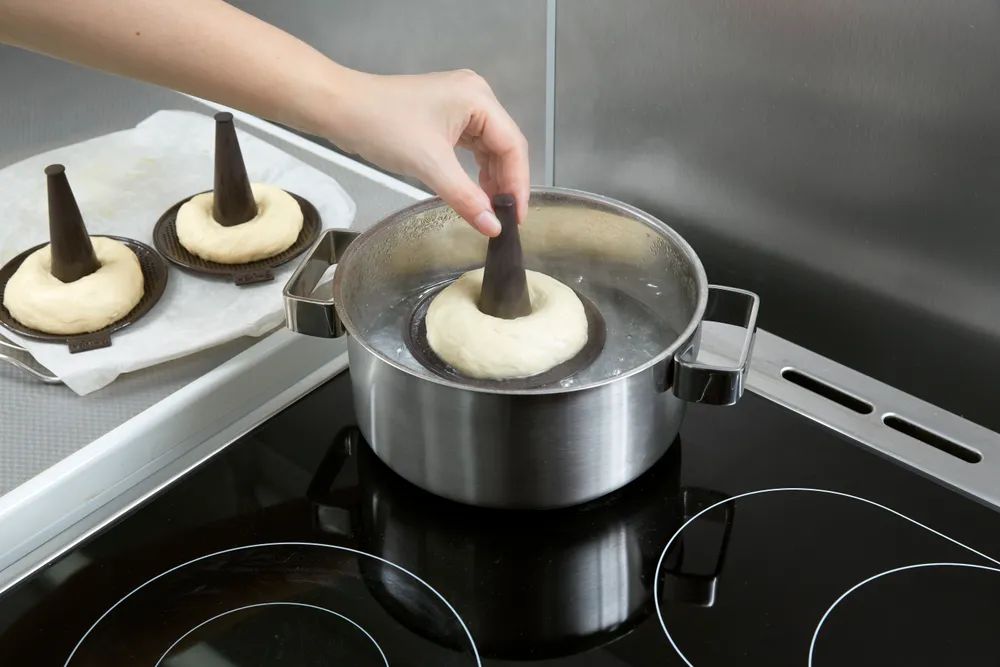 Lékué Bagel-Backformen, 6-teilig - Brown