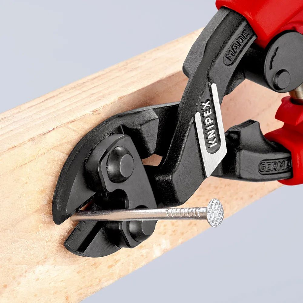 KNIPEX CoBolt® Kompakt-Bolzenschneider mit 2K-Hüllen, mit integrierter Befestigungsöse 200 mm