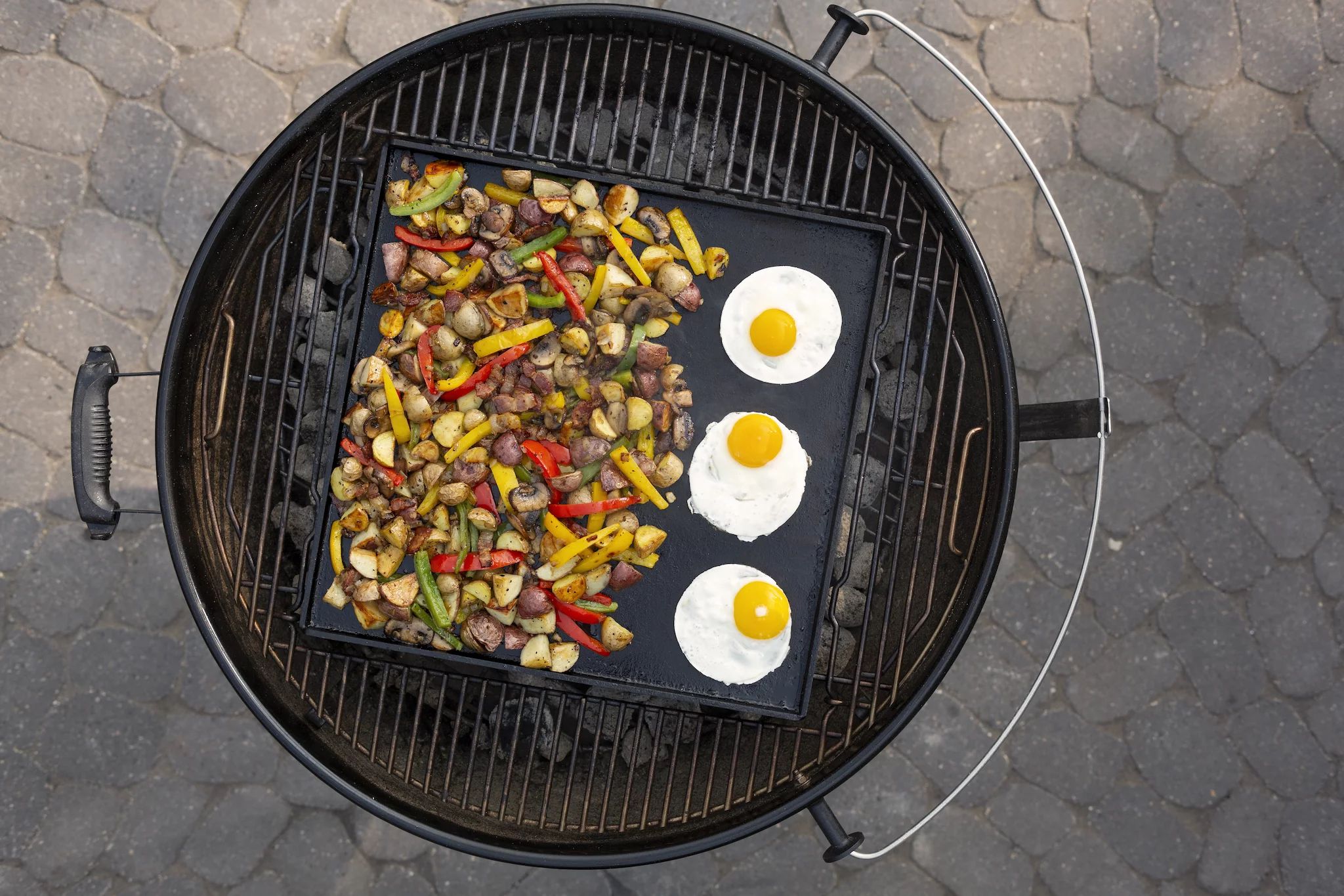 Weber Master-Touch Premium, 67cm, Black