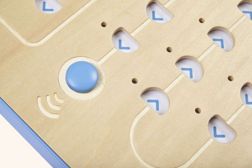 Primo Toys Cubetto MINT Coding Roboter aus Holz
