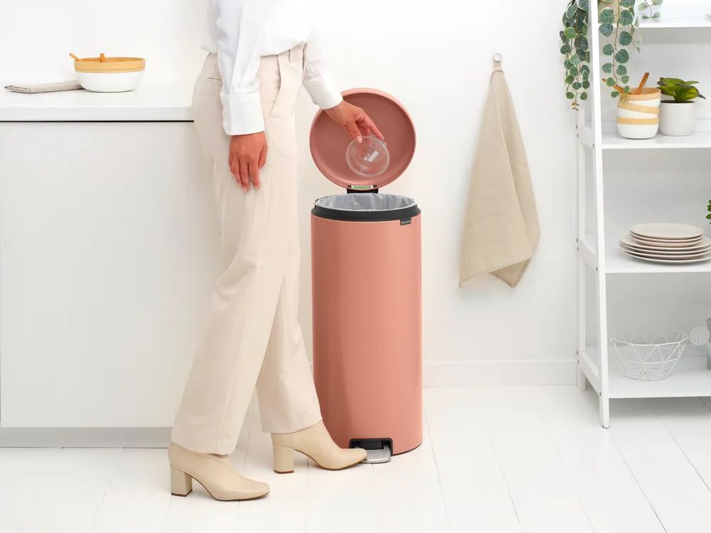 Brabantia NewIcon Treteimer, 30 L - Warm Copper