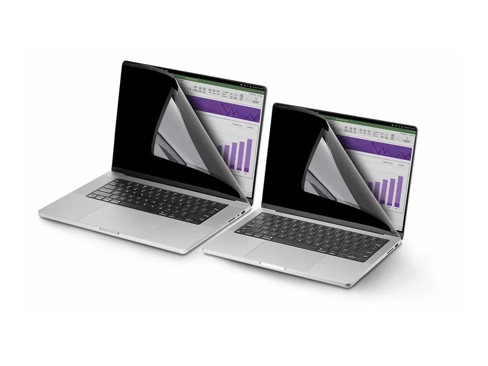 StarTech.com 14-inch MacBook Pro 21/23 Laptop Privacy Screen, Removable and Reversible Anti-Glare Privacy Filter, Magnetic Laptop Screen Protector with +/- 30 Deg. Viewing Angle - 51% Blue Light Reduction (142MM-PRIVACY-SCREEN)