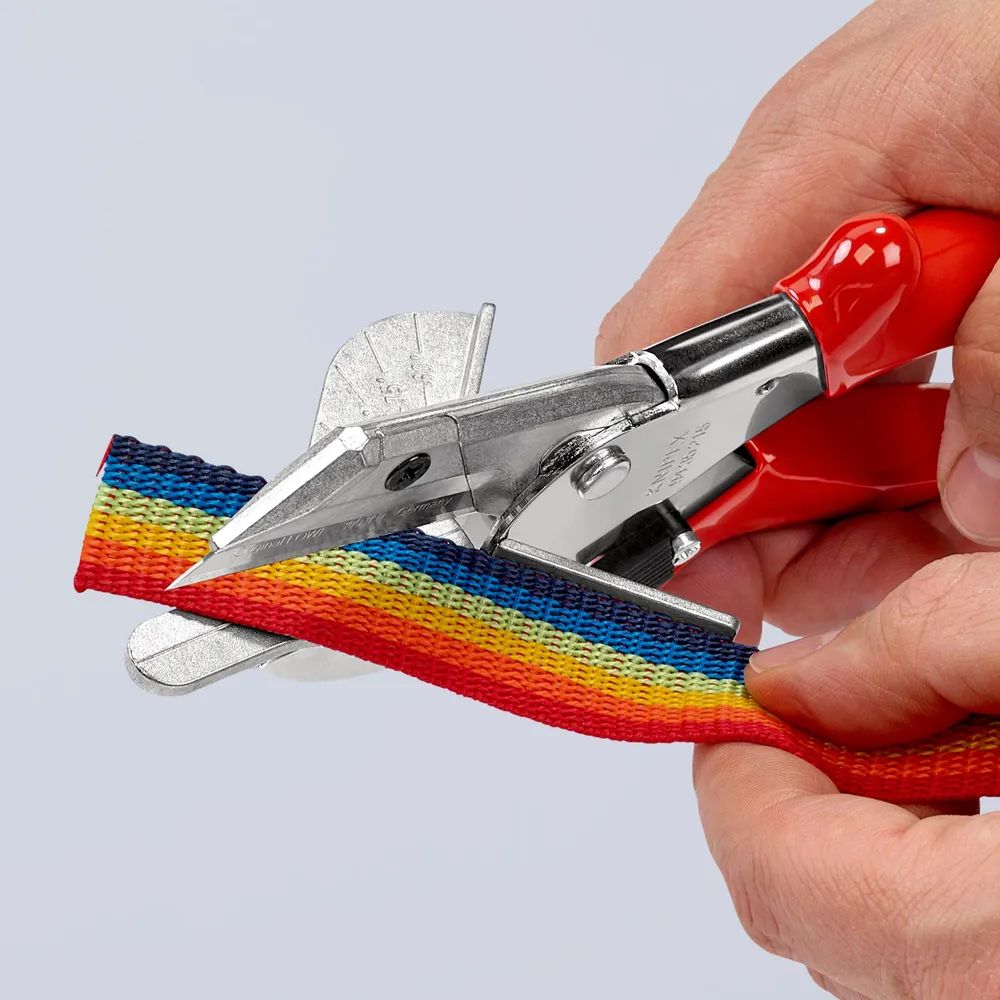 KNIPEX Gehrungsschere für Kunststoff- und Gummiprofile mit Kunststoff-Hüllen verchromt 215 mm