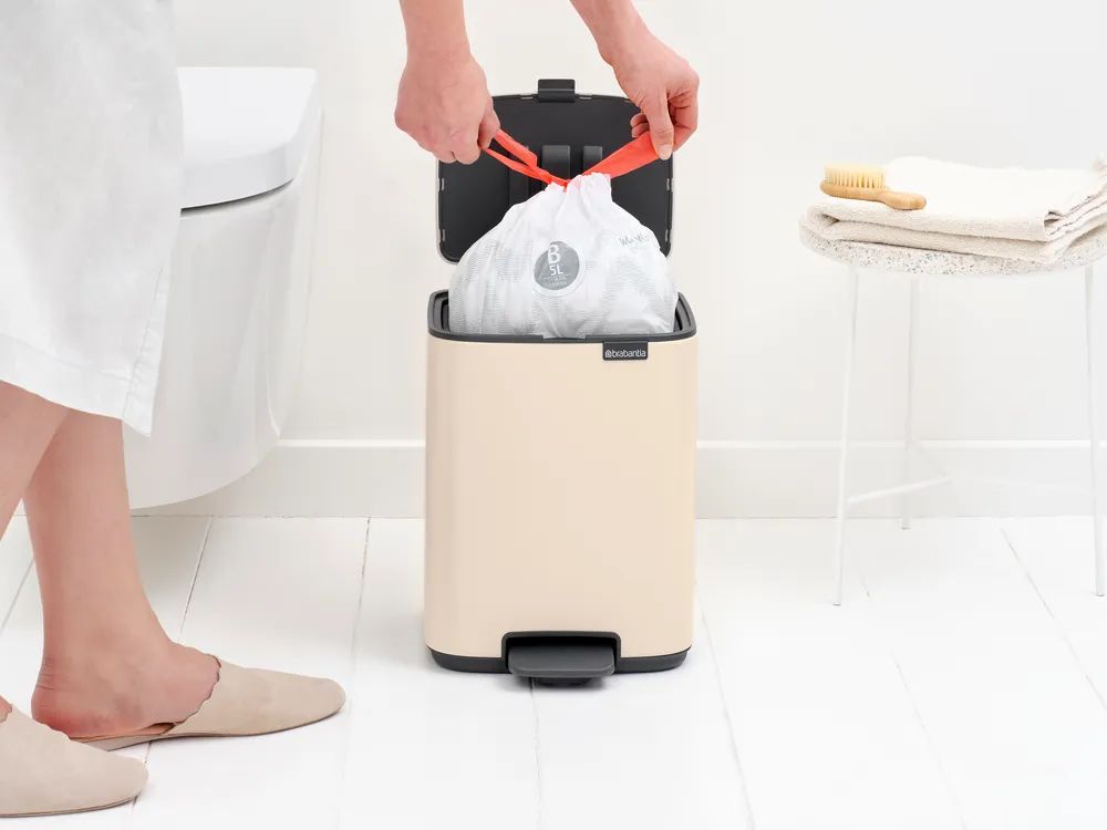 Brabantia Bo Treteimer, 7L - Soft Beige