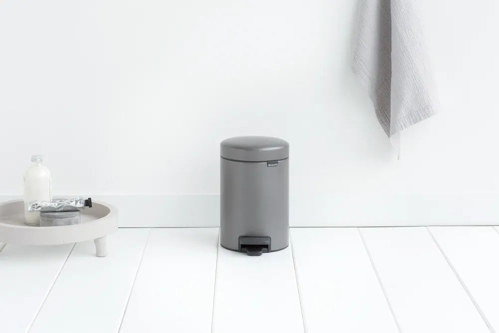 Brabantia NewIcon Treteimer, 3L - Platinum