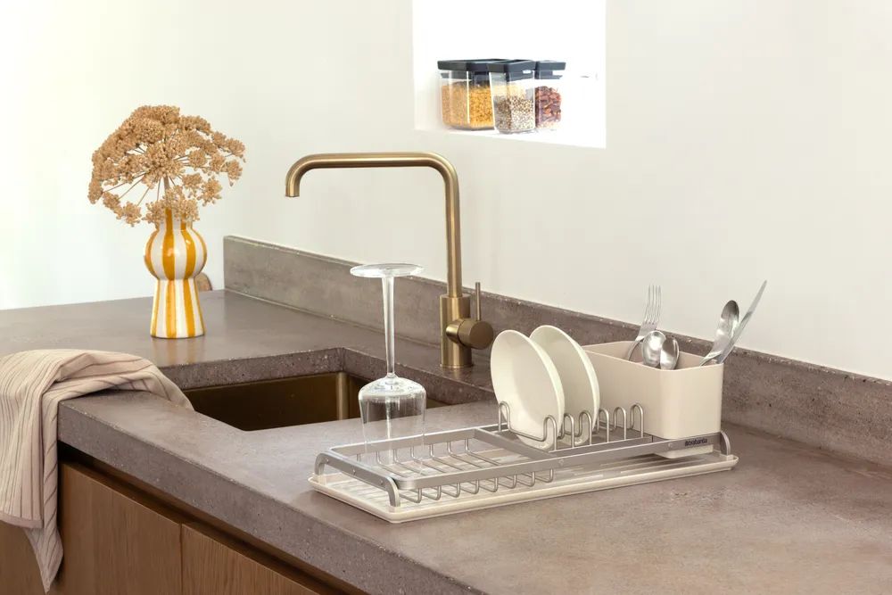 Brabantia SinkSide Kompaktes Abtropfgestell - Soft Beige