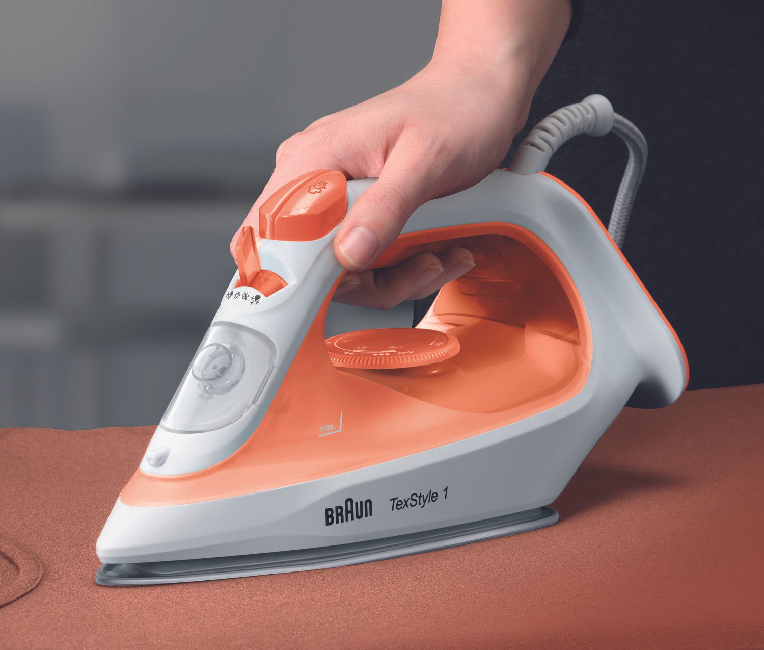 Braun Dampfbügeleisen TexStyle 1 SI 1009 OR