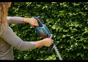 Gardena Akku-Heckenschere ComfortCut 50/18V-P4A solo