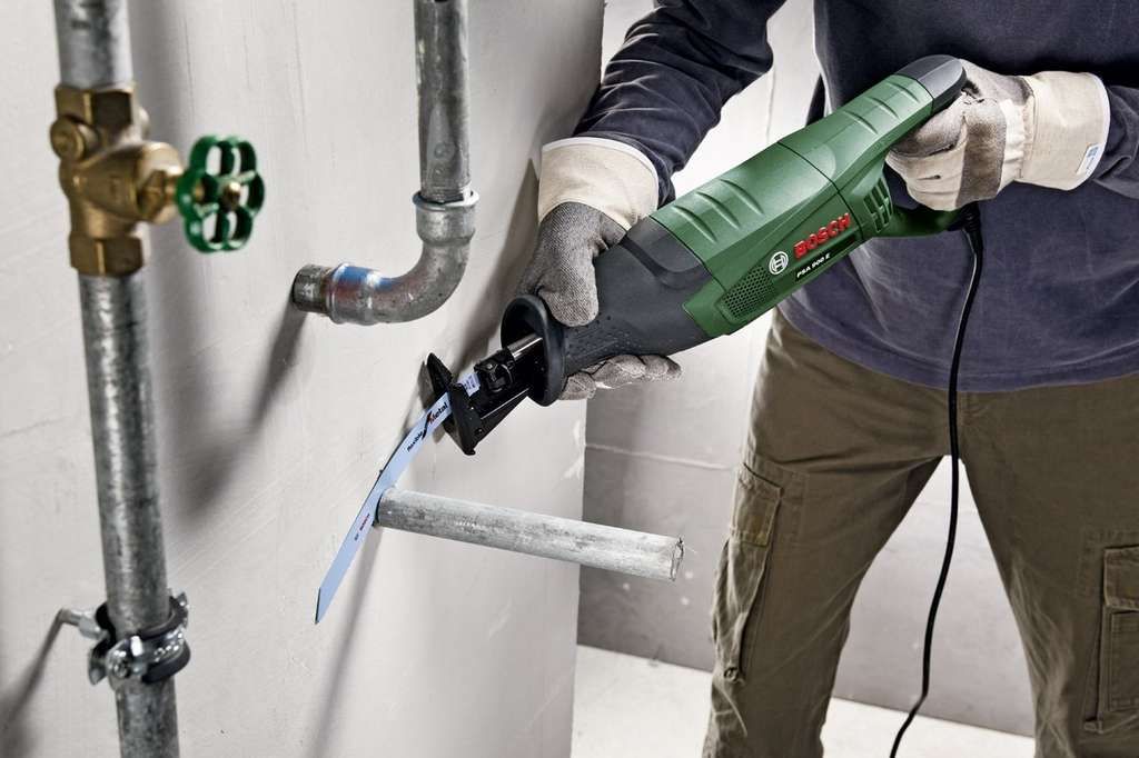 Bosch PSA 700 E