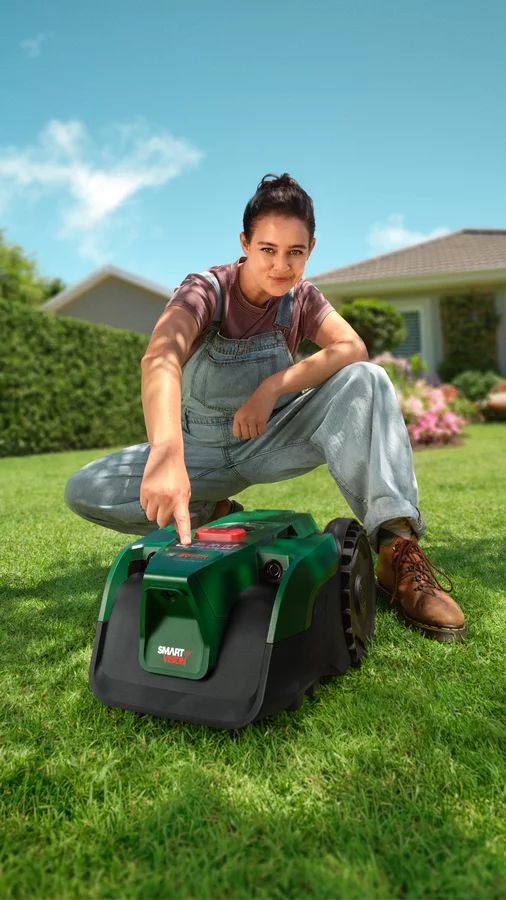 Bosch  VISIMOW18V-100 Akku-Mähroboter mit Zubehör - bis 100m²