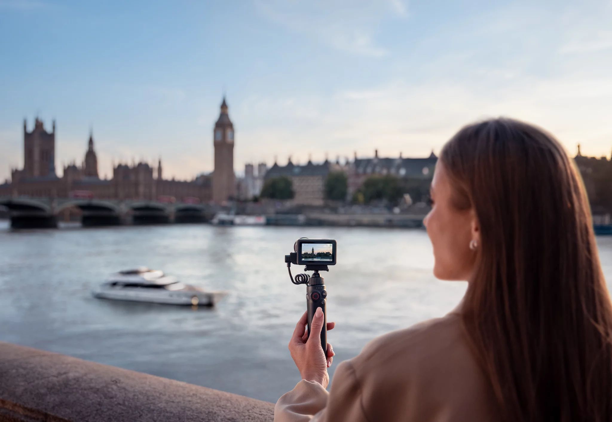 DJI Osmo Action 6 Adventure Combo