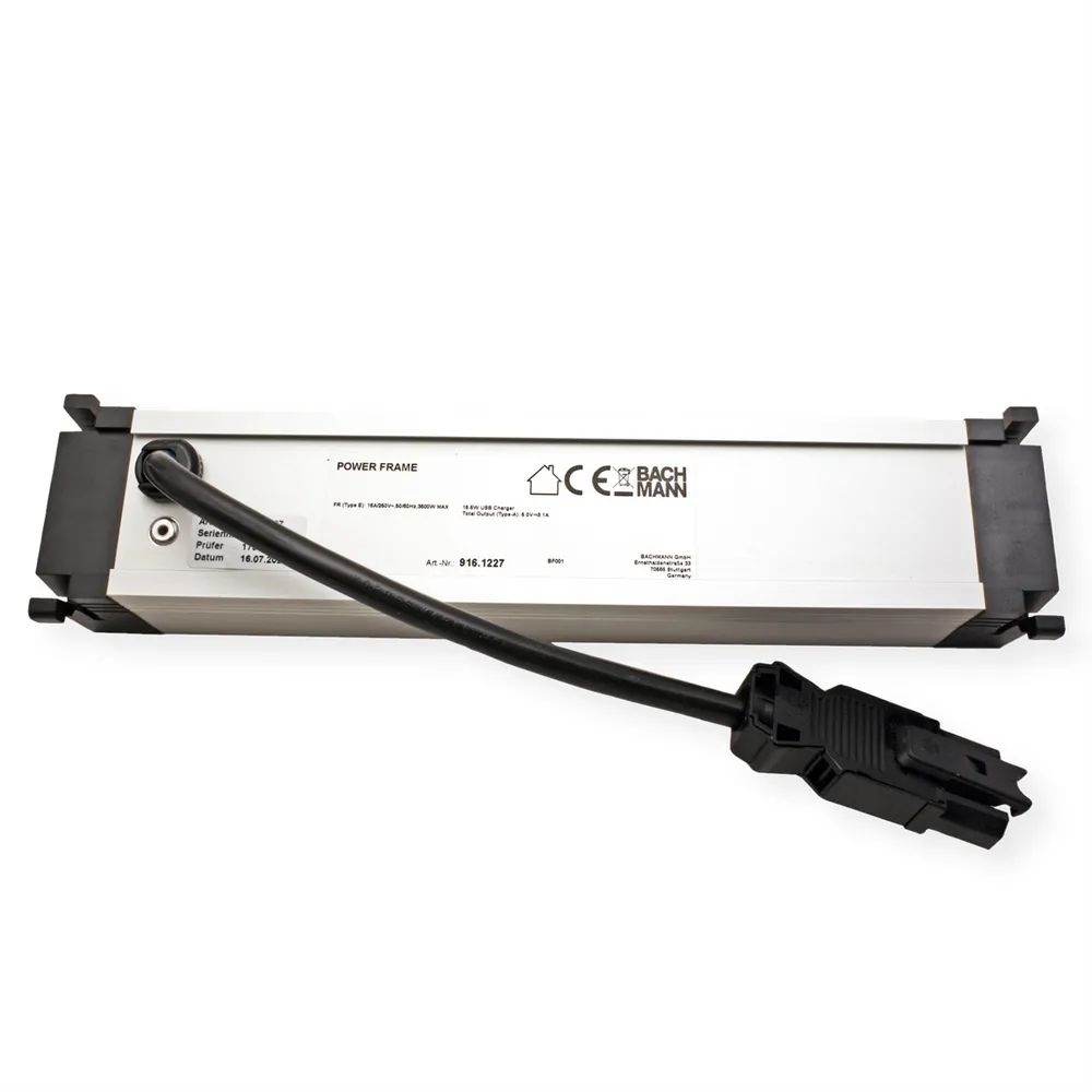 BACHMANN POWER FRAME 3xUTE 1xUSB Charger Strom 0,2m GST18