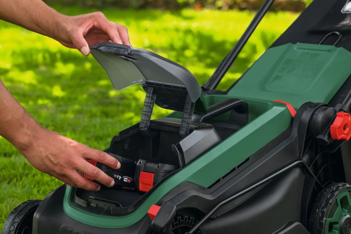 Bosch Rotak 18V2-38 Akku-Rasenmäher Kit