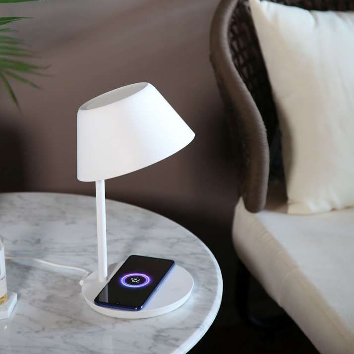 Yeelight Smart Wireless Chrg BedsideLamp