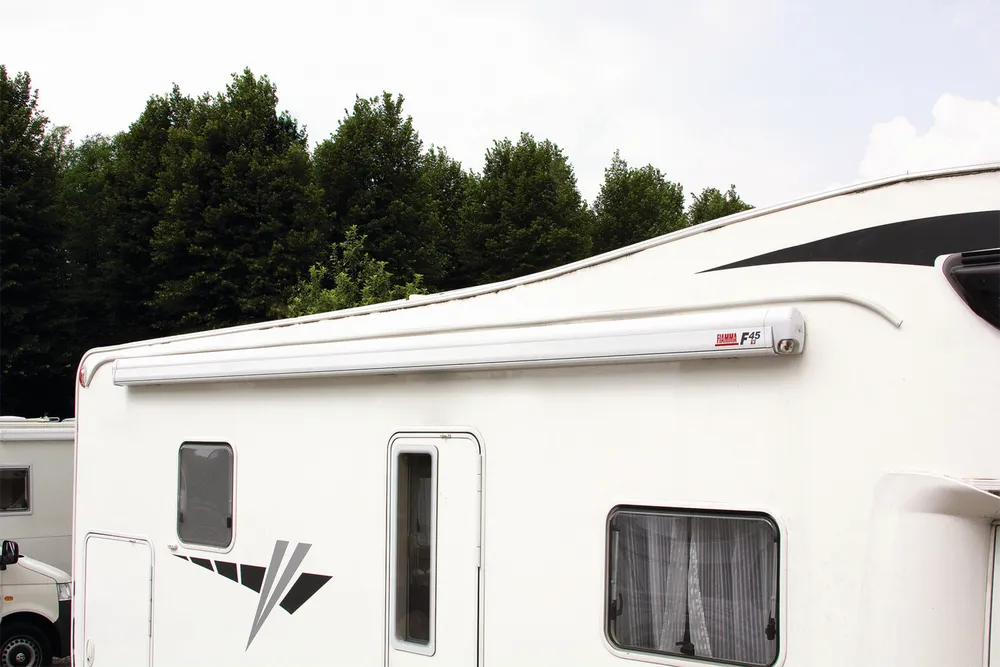 Fiamma Drip Stop 300 weiß