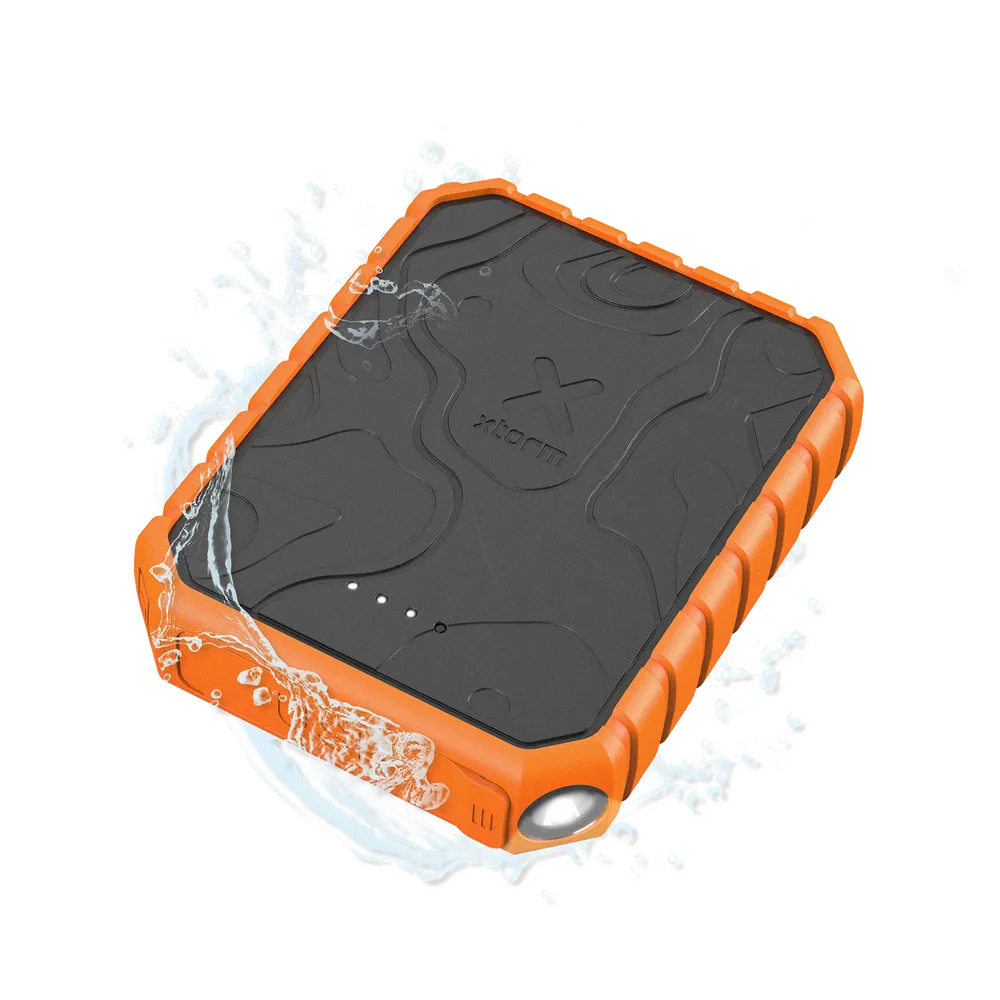 Xtorm XR201 - Xtreme Series - Powerbank - robust - 10400 mAh - 38.5 Wh - 20 Watt - 2.4 A - PD, QC 3.0 - 3 Ausgabeanschlussstellen (USB-C, 4 pin USB Type A (QC 3.0))