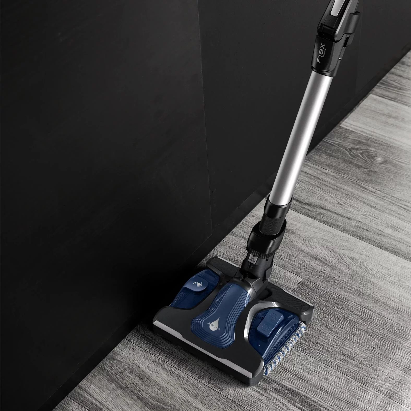 Rowenta RH99C3 Akku-Staubsauger X-Force Flex 14.60 Aqua Docking - Blau/Aluminium