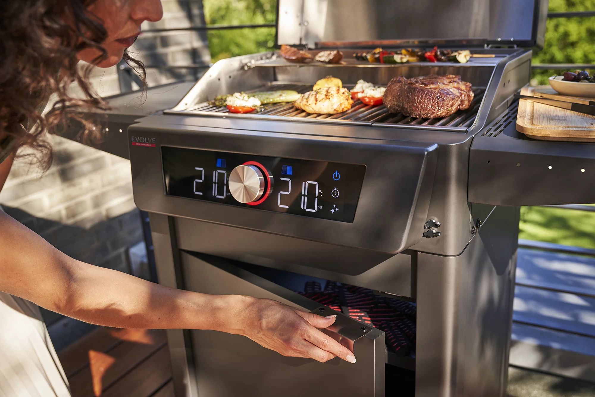 Char Broil Evolve Electric