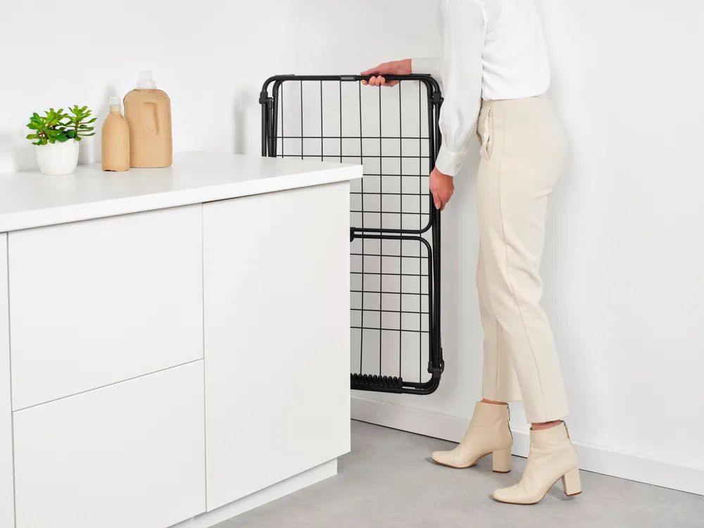 Brabantia HangOn Wäsche- und Kleiderständer, 18 m - Matt Black