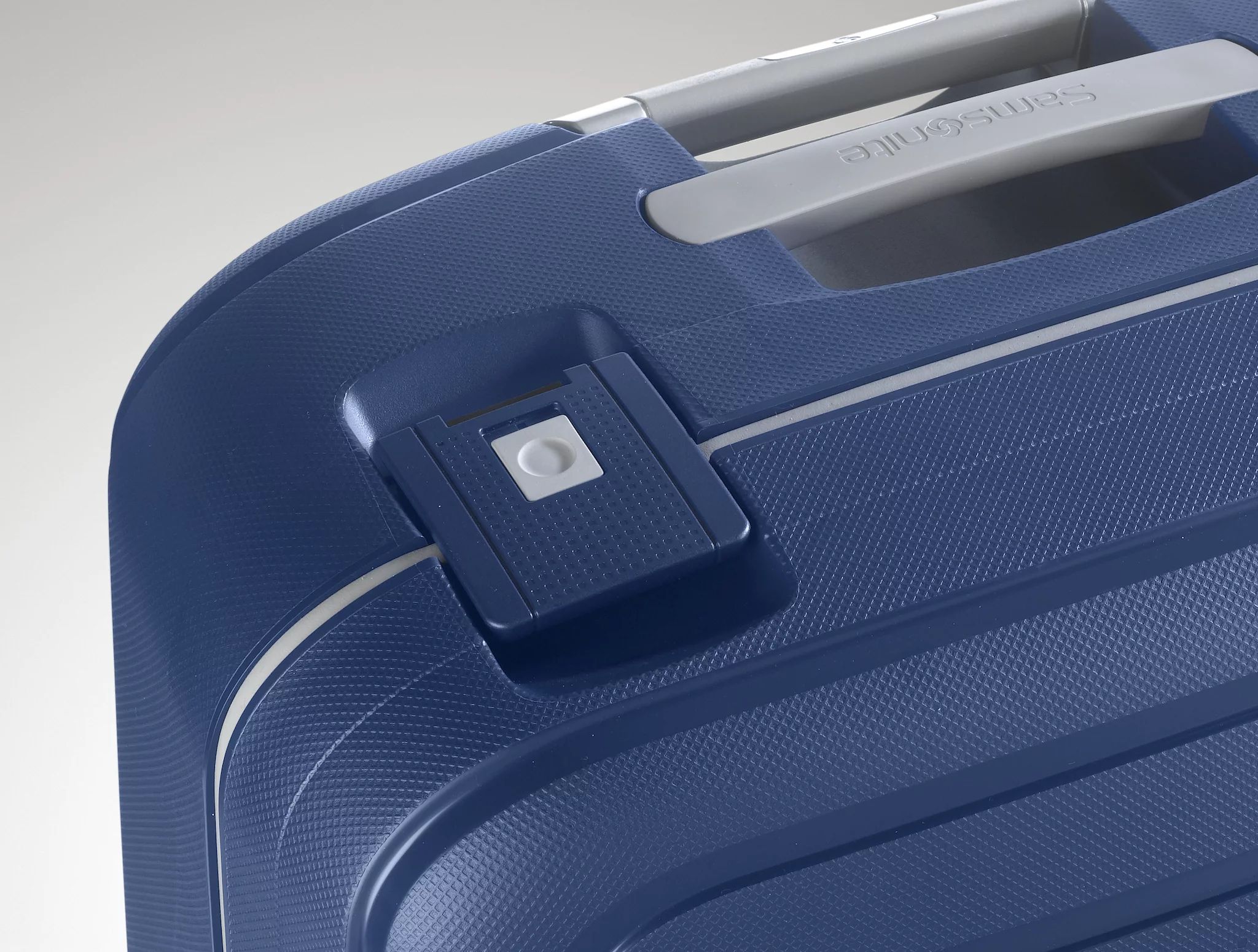 Samsonite S'Cure Spinner 69cm DARK BLUE Open-Box